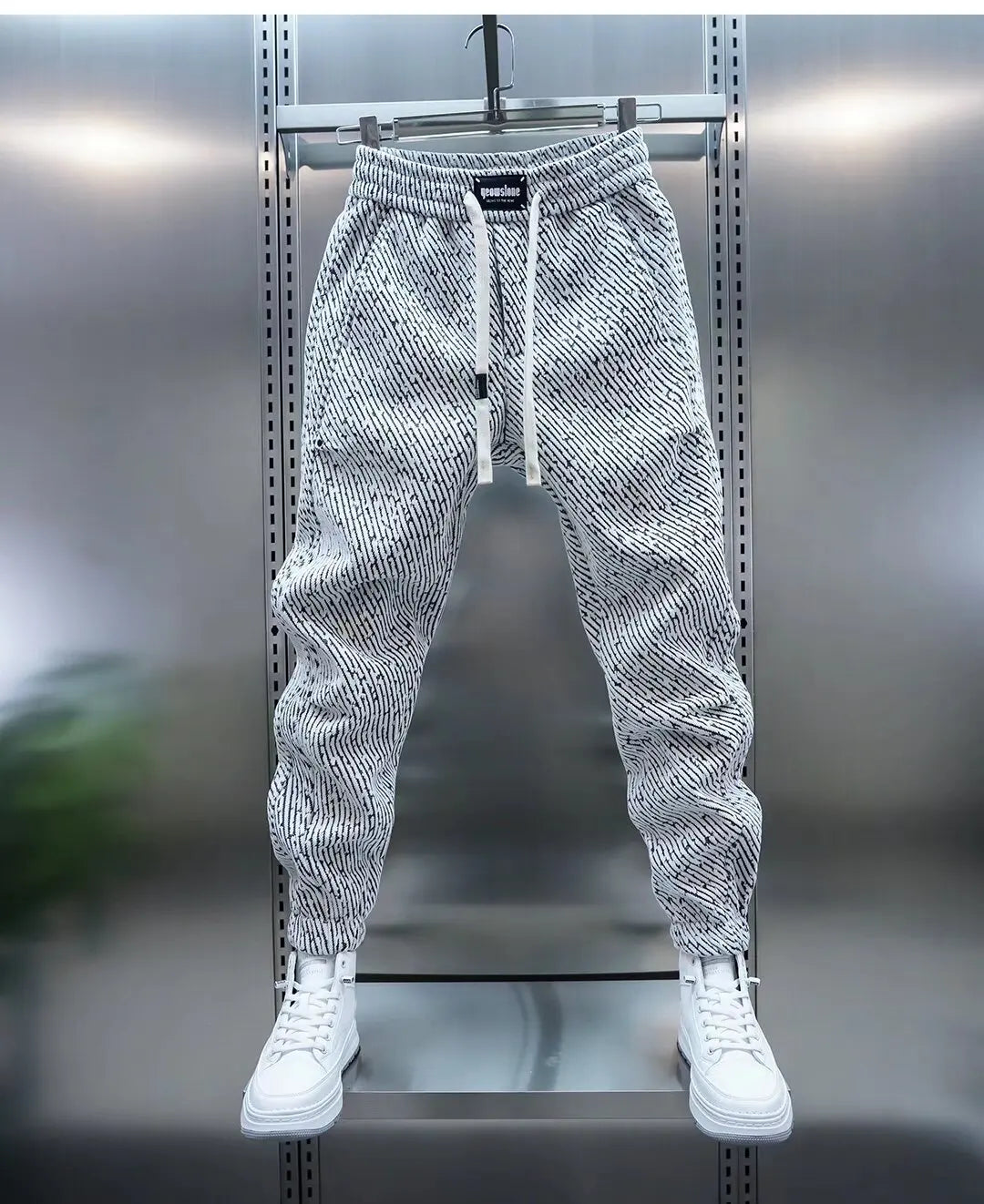 Raven London Tapered Jogger