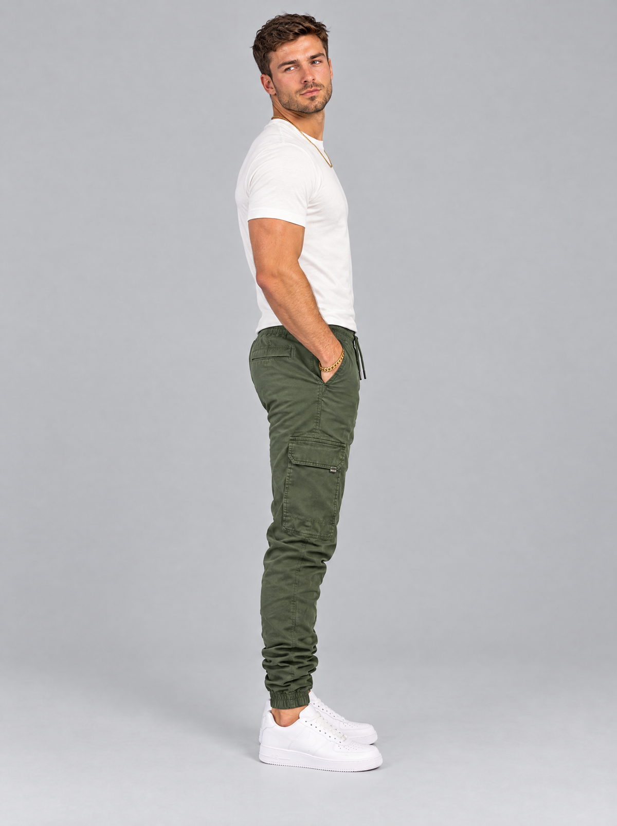 The Hudson Cargo Joggers in Military