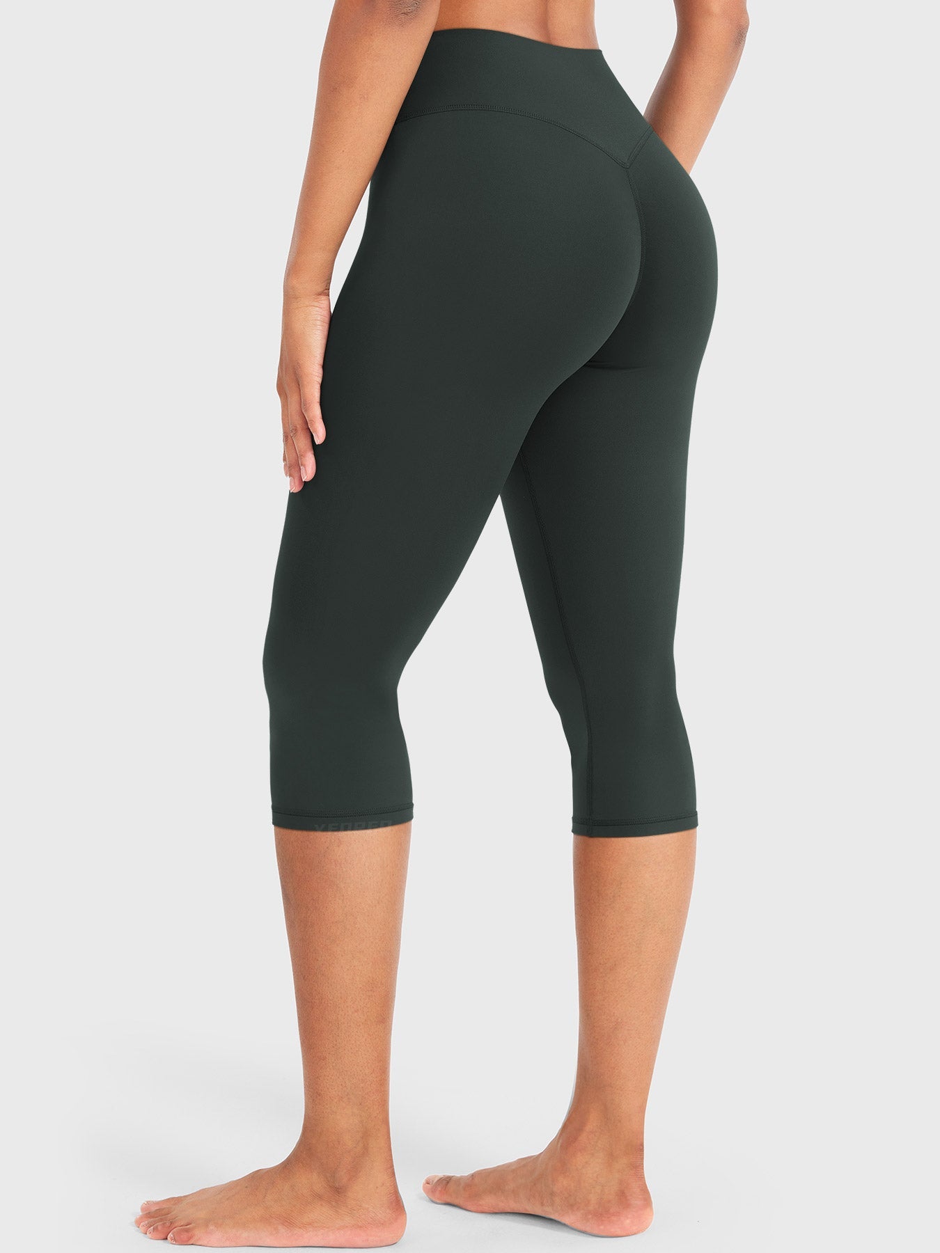The Naomi Capri Leggings