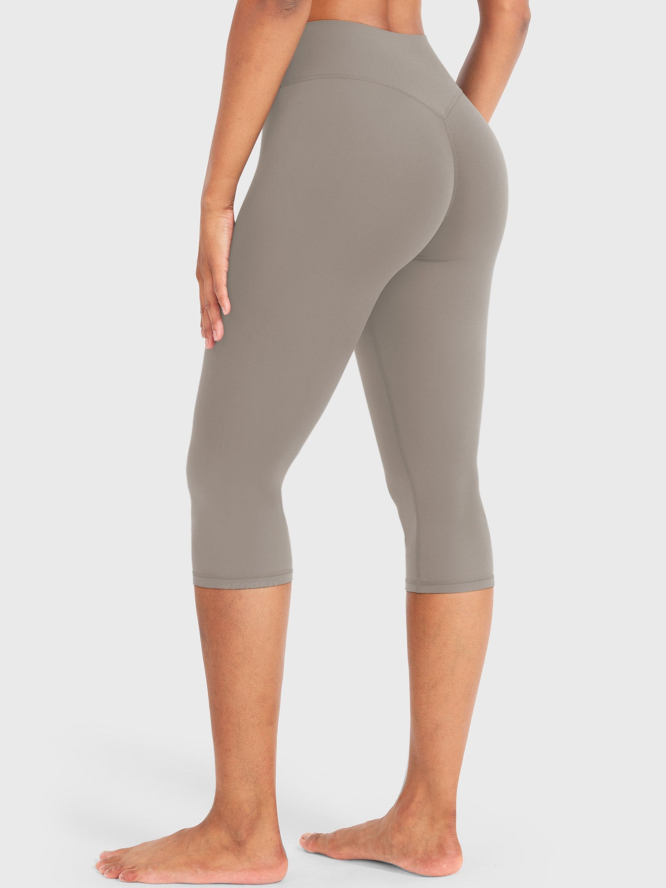 The Naomi Capri Leggings