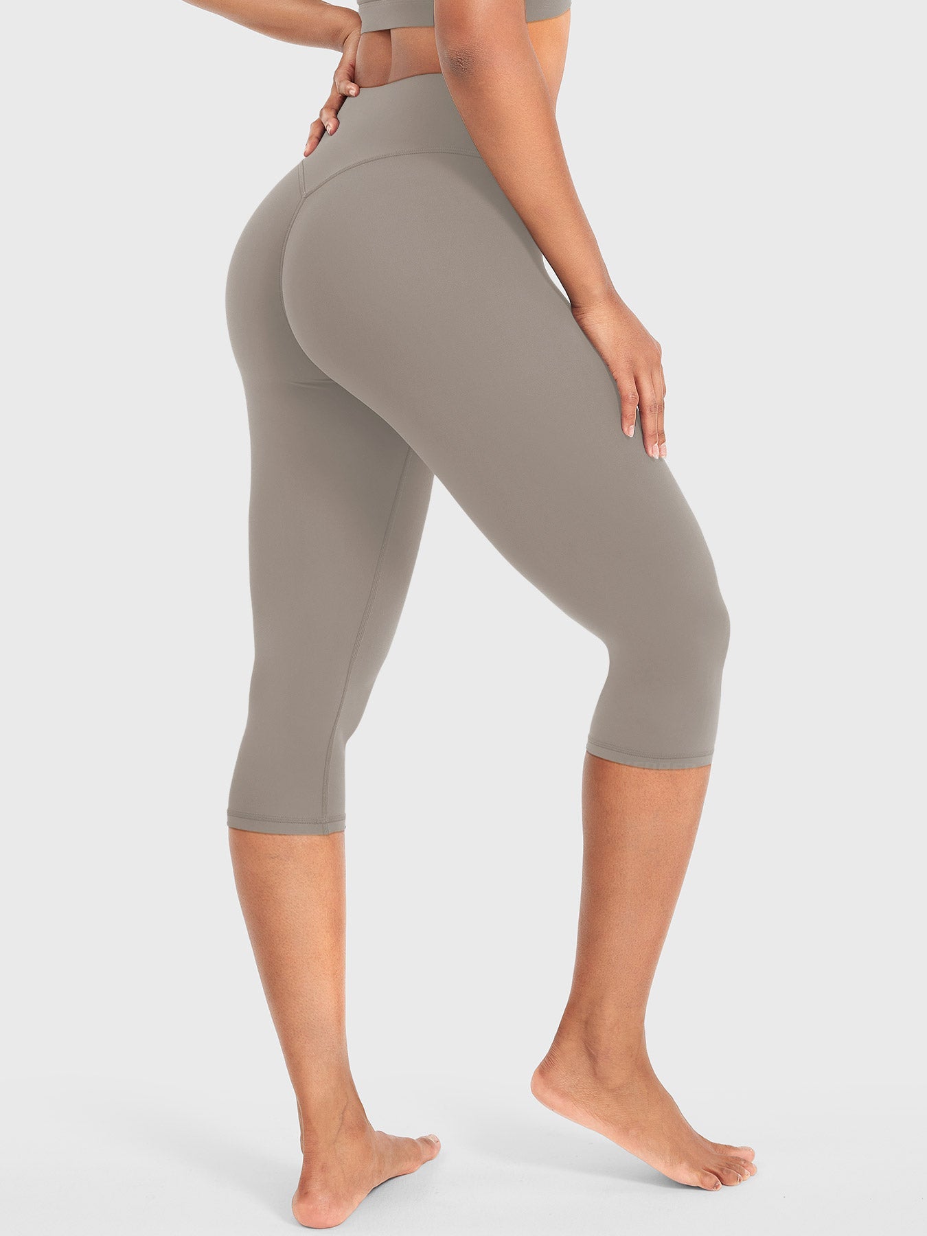 The Naomi Capri Leggings